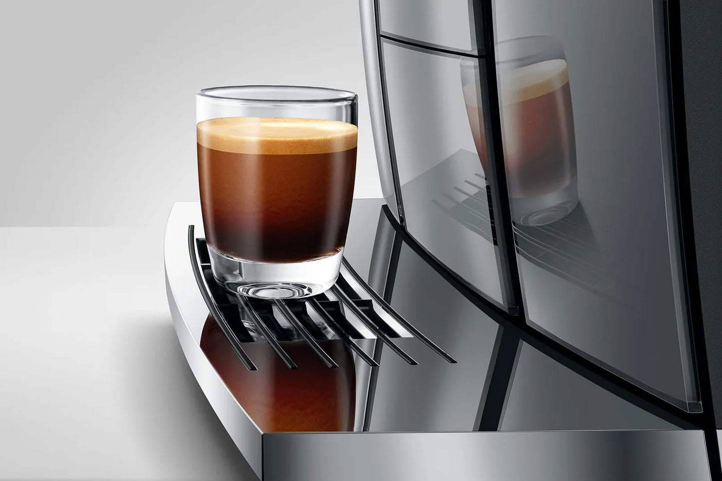 Jura GIGA W10  Diamond Silver (EA) Der Premium-Vollautomat für Premium-Arbeitsplätze