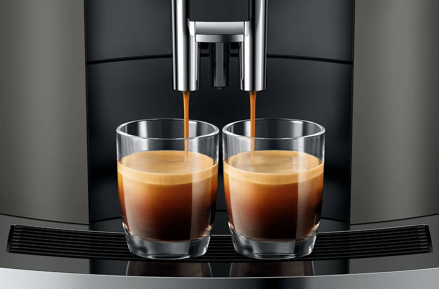 Jura W4 - Dark Inox (EA) Pure-Coffee-Vollautomat in kompakter Businessgröße